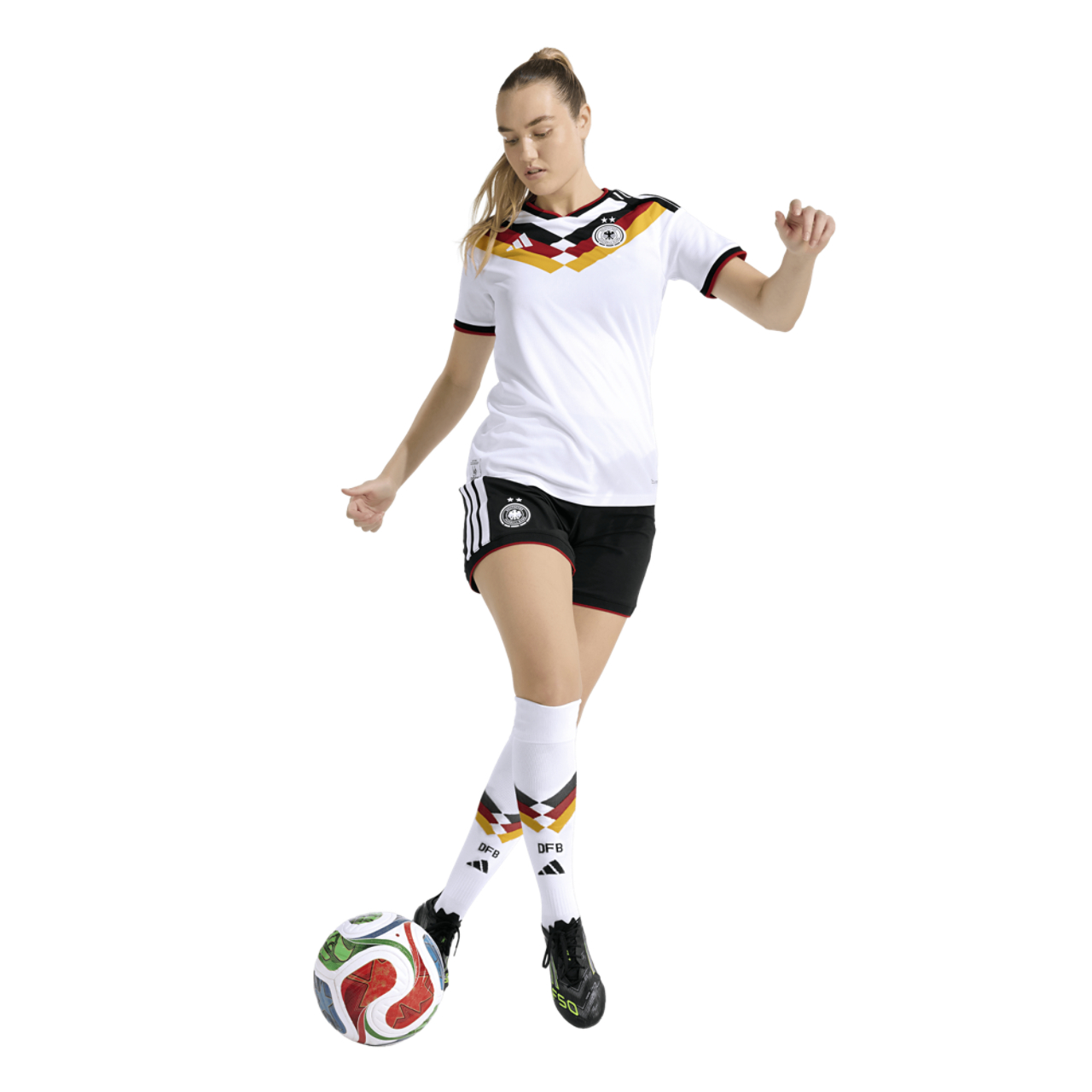 adidas Germany 26 Home Replica Jersey Afbeelding 2 van 7. Tik om de fotogalerij te openen..