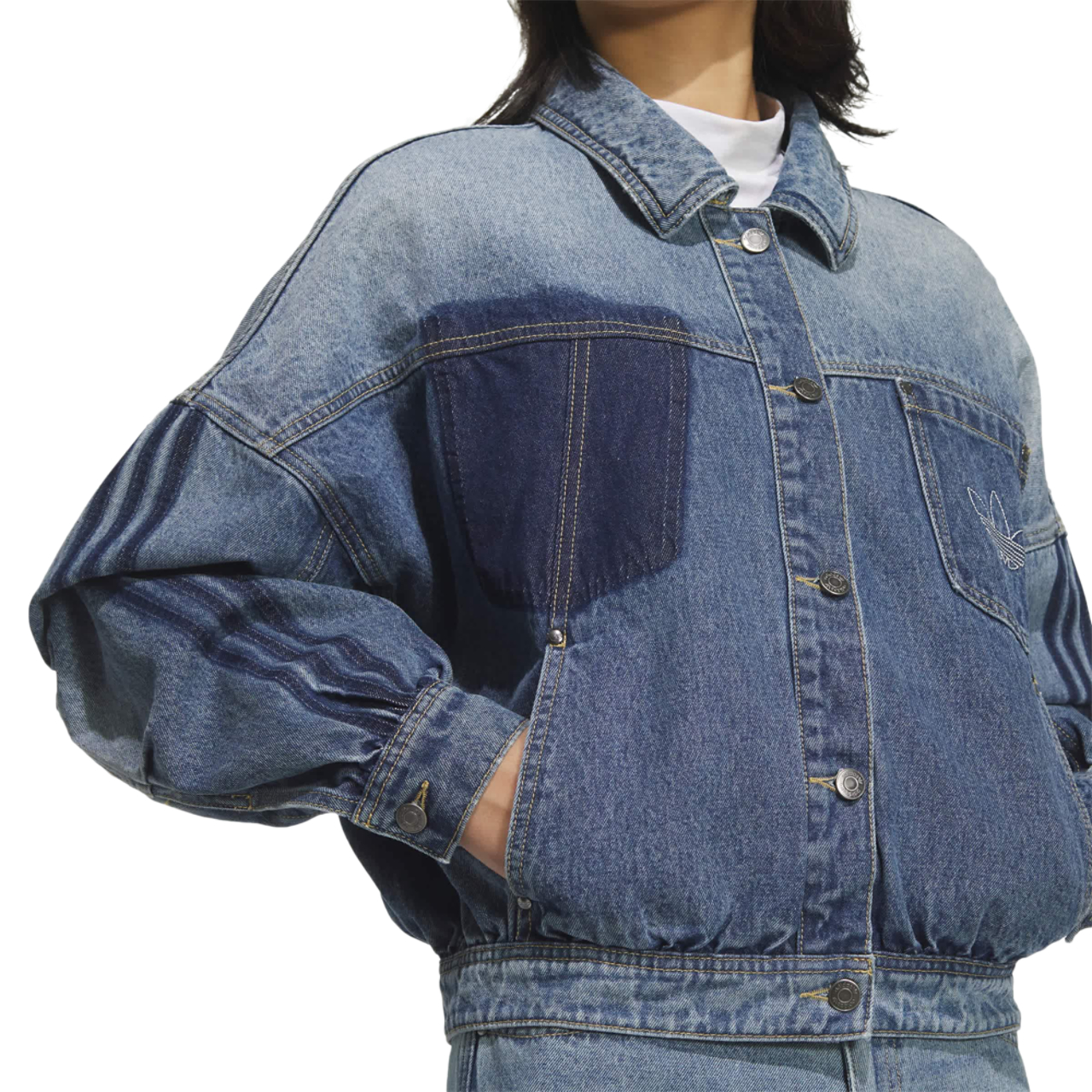 adidas Denim Jacket Immagine 4 di 5. Tocca per aprire la galleria fotografica.