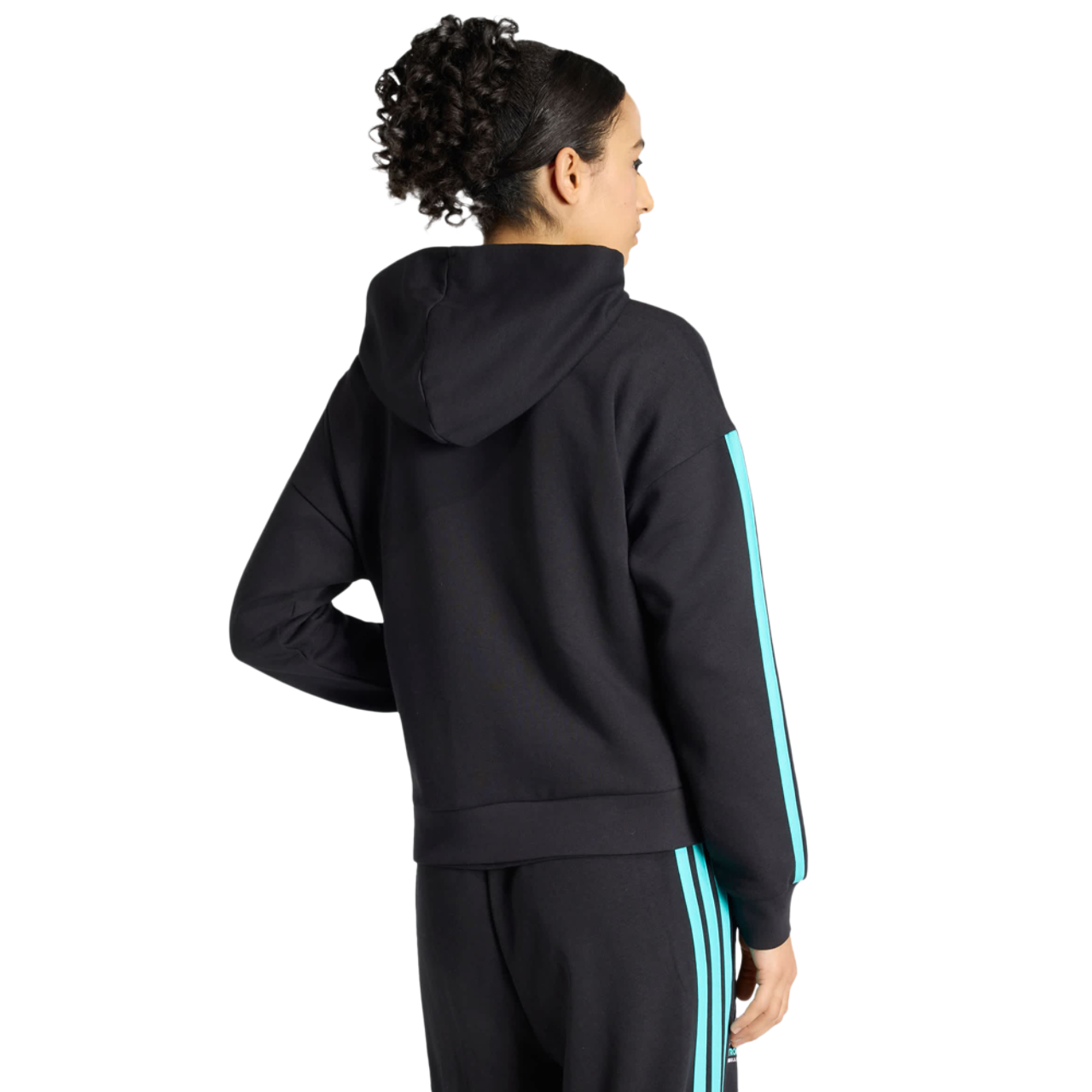 adidas Mercedes Imagen 3 de 5. Toque para abrir la galería de fotos.