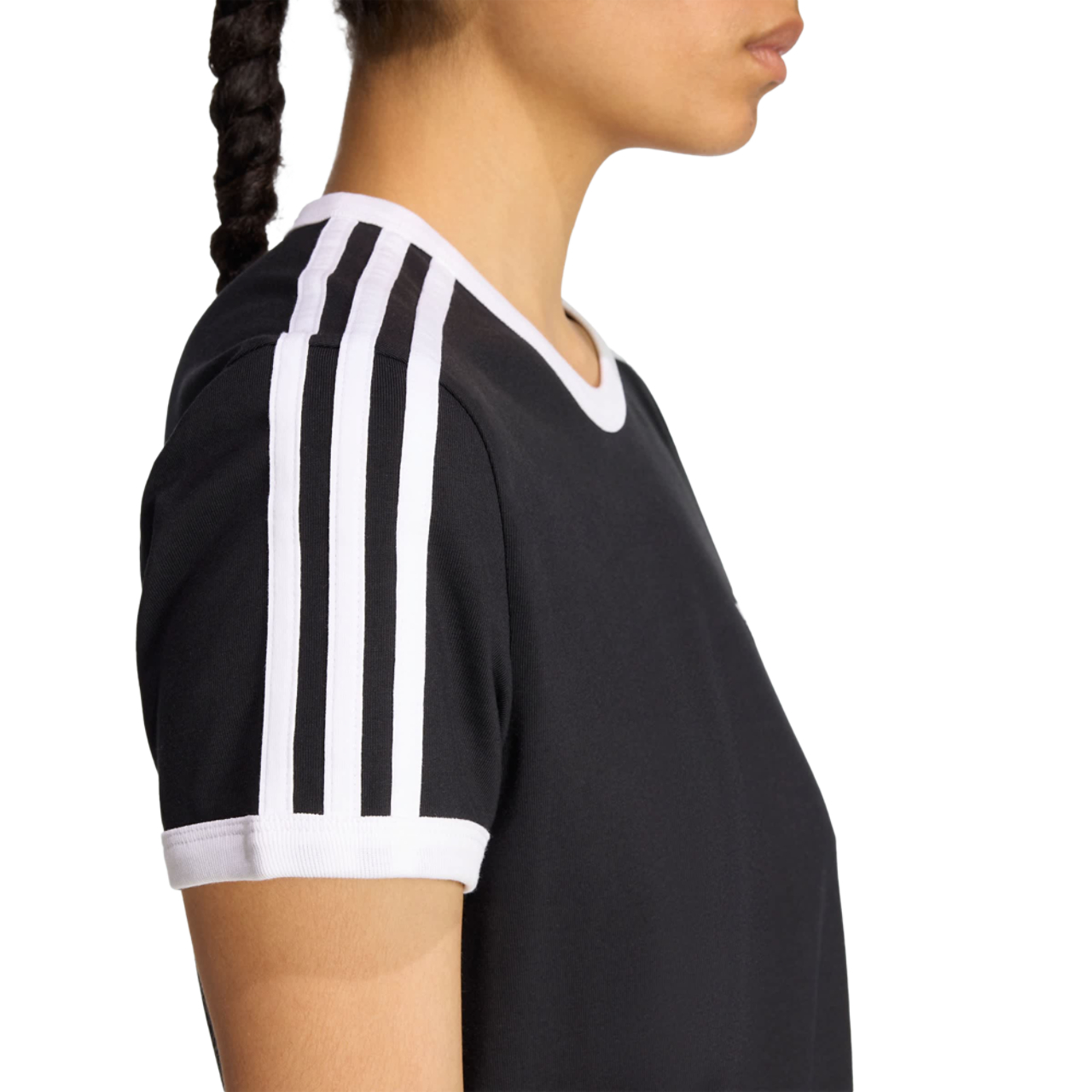 adidas 3 Stripes Dress Immagine 4 di 5. Tocca per aprire la galleria fotografica.