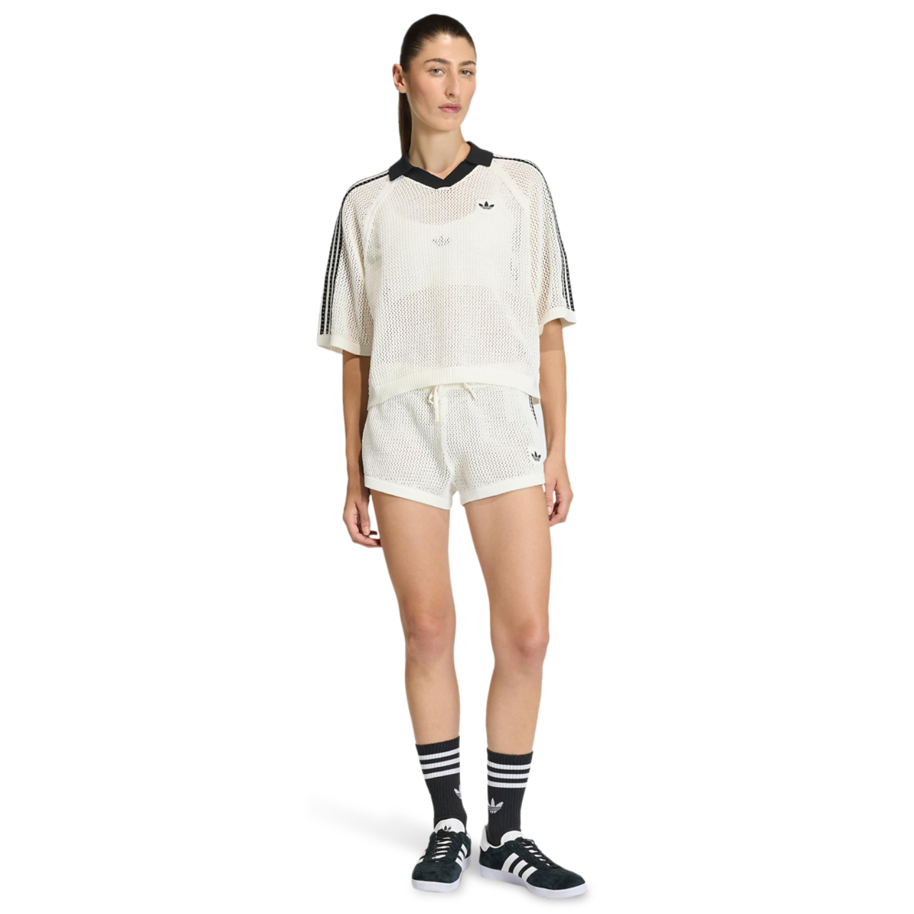 adidas Knitted Crochet Polo Image 2 sur 5. Appuyez pour ouvrir la galerie de photos.