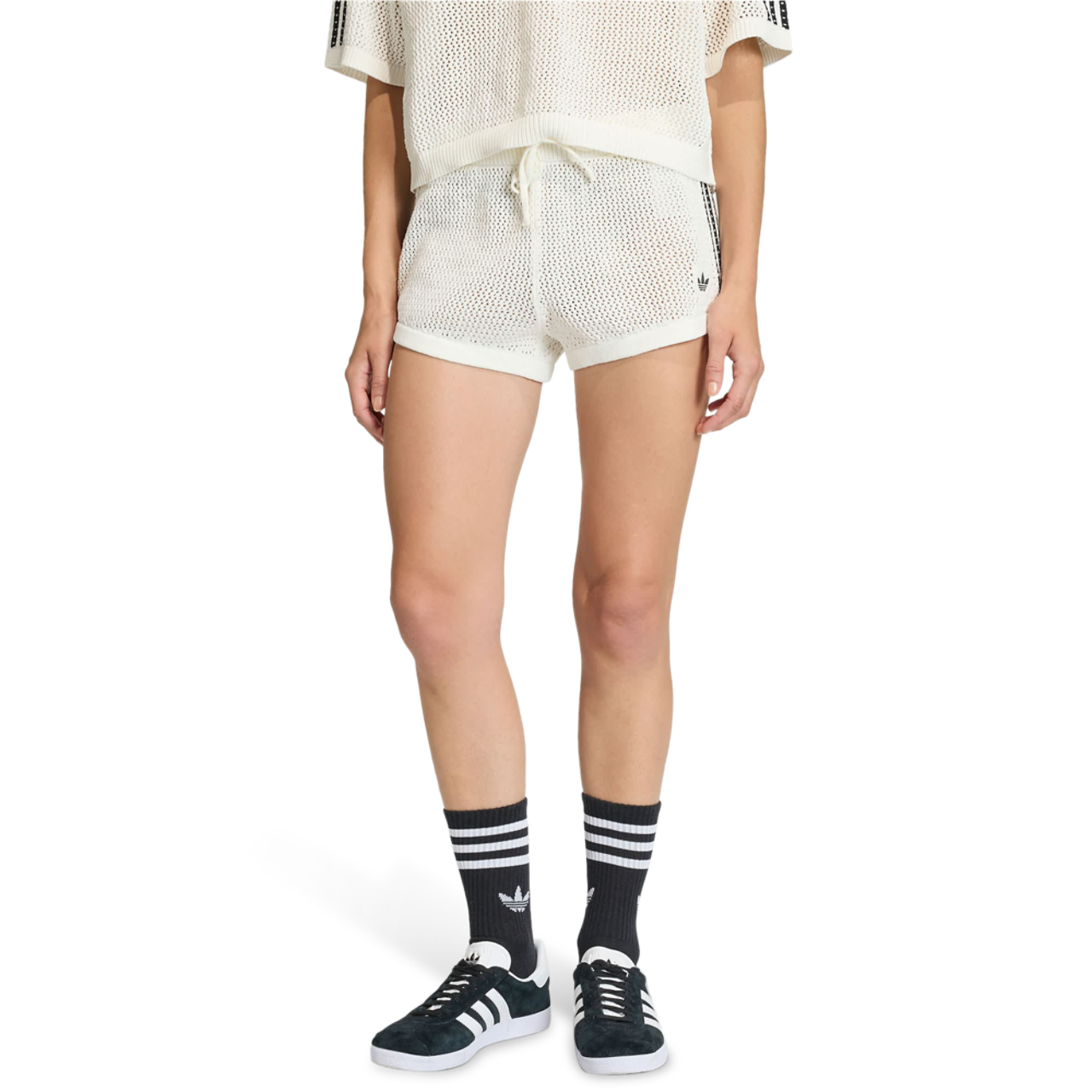 adidas Knitted Crochet Shorts Image 1 sur 5. Appuyez pour ouvrir la galerie de photos.