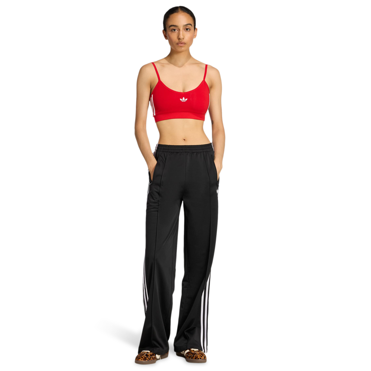 adidas Firebird Loose Track Tracksuit Bottoms Afbeelding 2 van 5. Tik om de fotogalerij te openen..