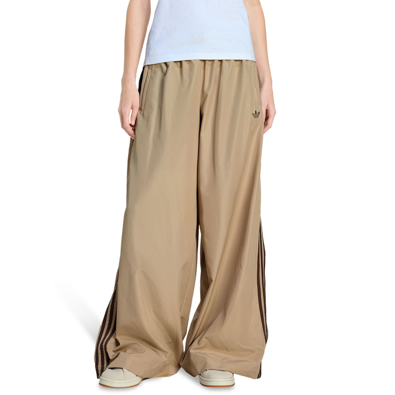 adidas Firebird Adilenium Track Pant Bild 1 von 5. Antippen, um die Fotogalerie zu öffnen.