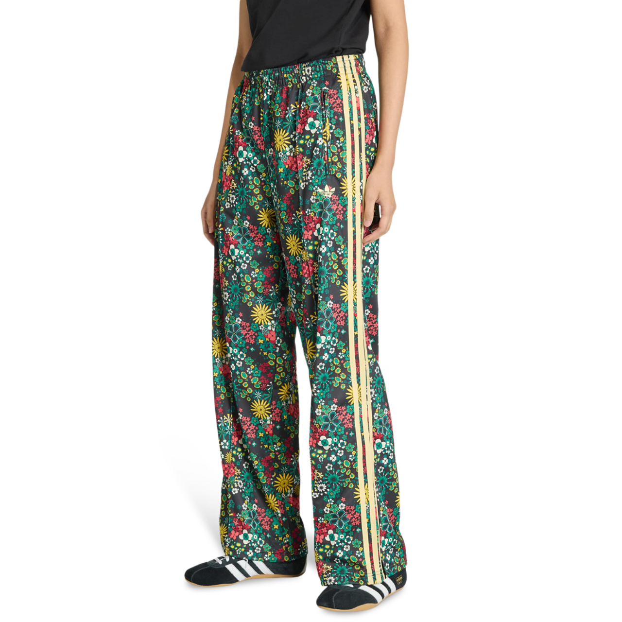 adidas Originals X Liberty London Firebird Pants Immagine 1 di 5. Tocca per aprire la galleria fotografica.