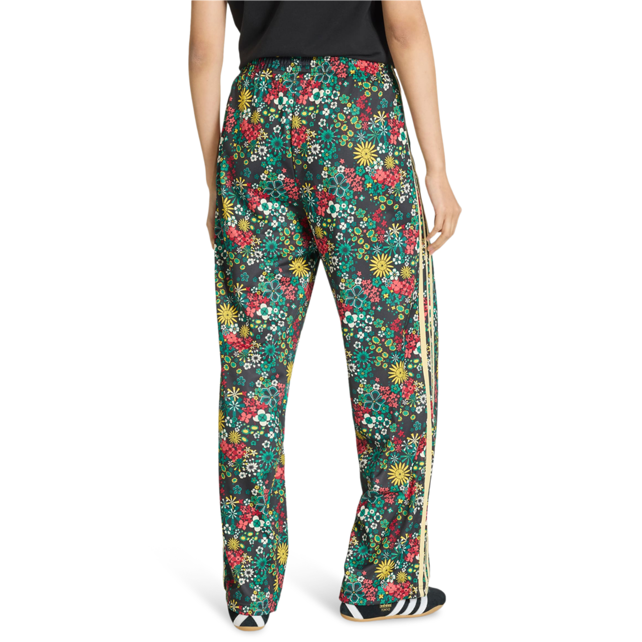 adidas Originals X Liberty London Firebird Pants Immagine 3 di 5. Tocca per aprire la galleria fotografica.