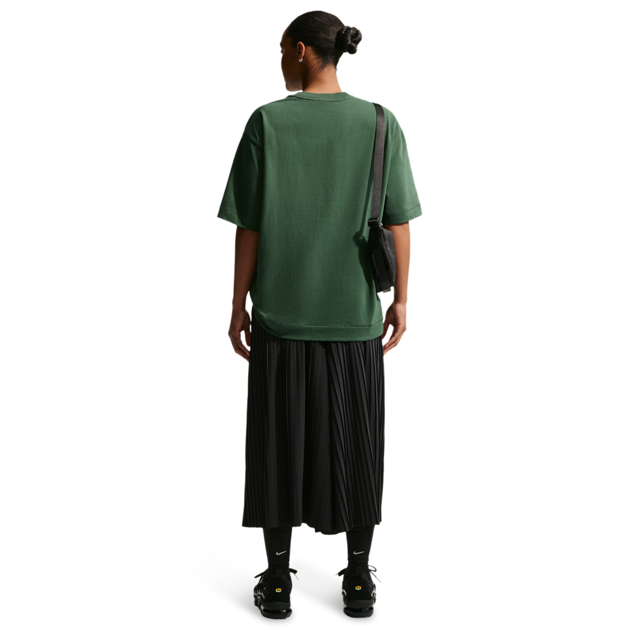 Nike Sportswear Oversized Short-sleeve T-shirt Image 5 sur 5. Appuyez pour ouvrir la galerie de photos.