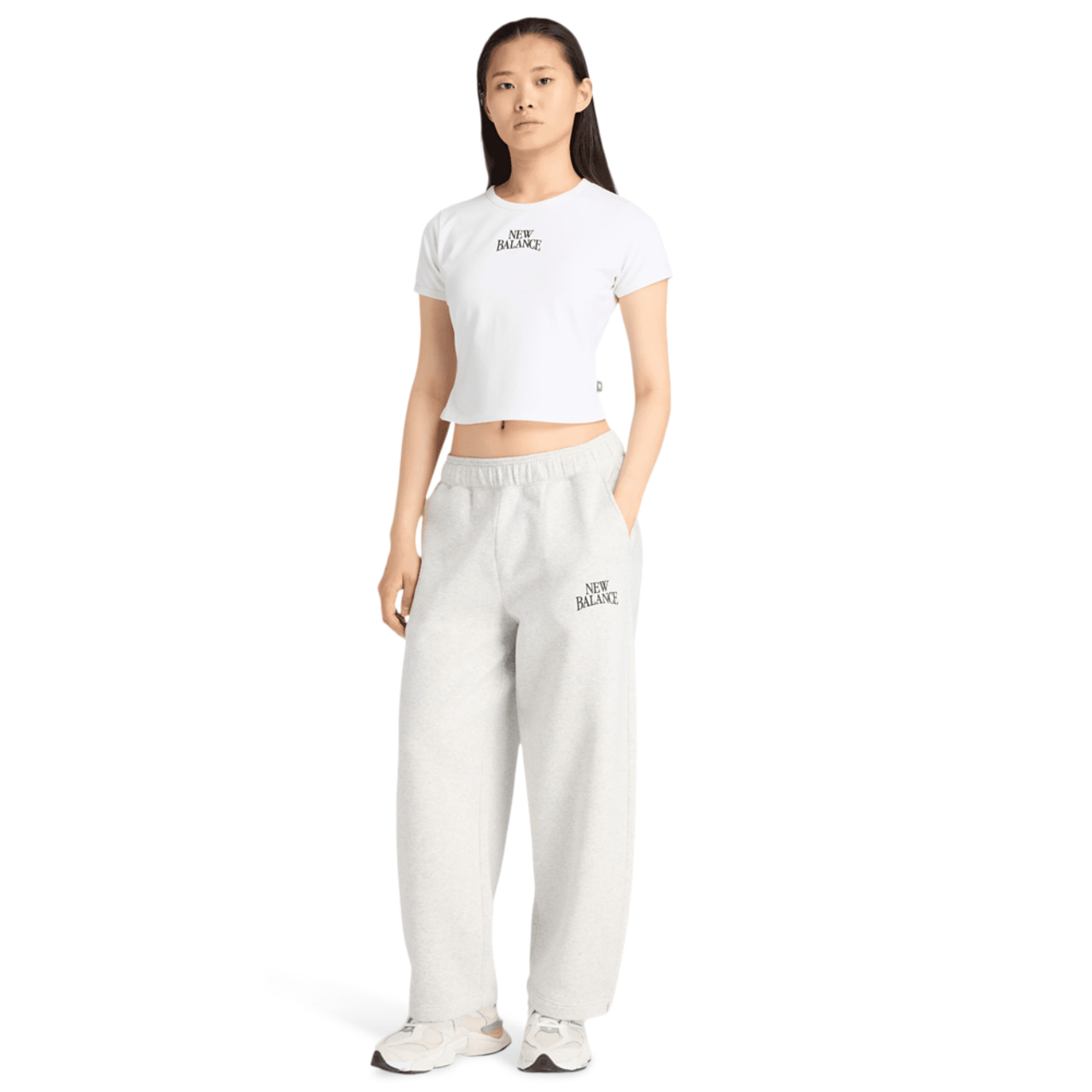 New Balance Trackside Fleece Barrel Pant Image 2 of 4. Tap to open photo gallery.