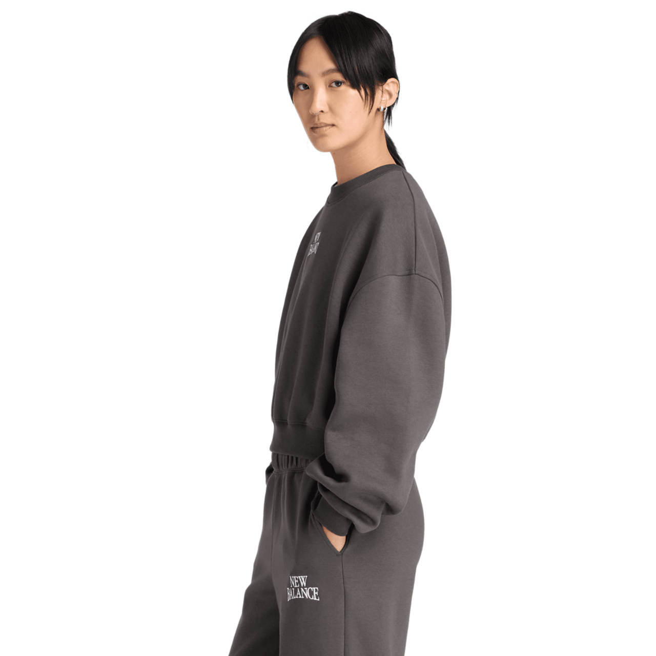 New Balance Trackside Fleece Crew Afbeelding 4 van 4. Tik om de fotogalerij te openen..