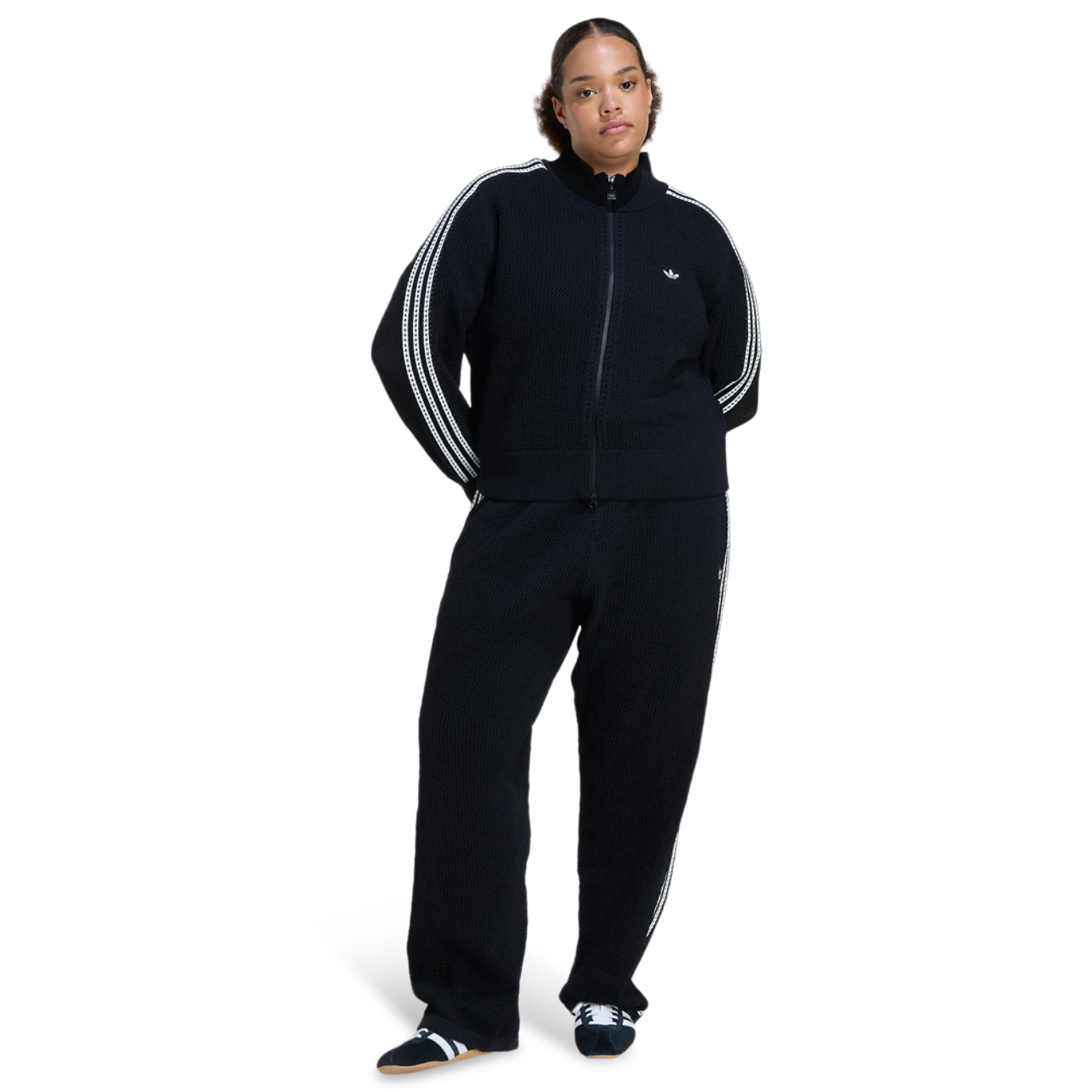 adidas Knitted Crochet Firebird Track Top Imagen 2 de 4. Toque para abrir la galería de fotos.