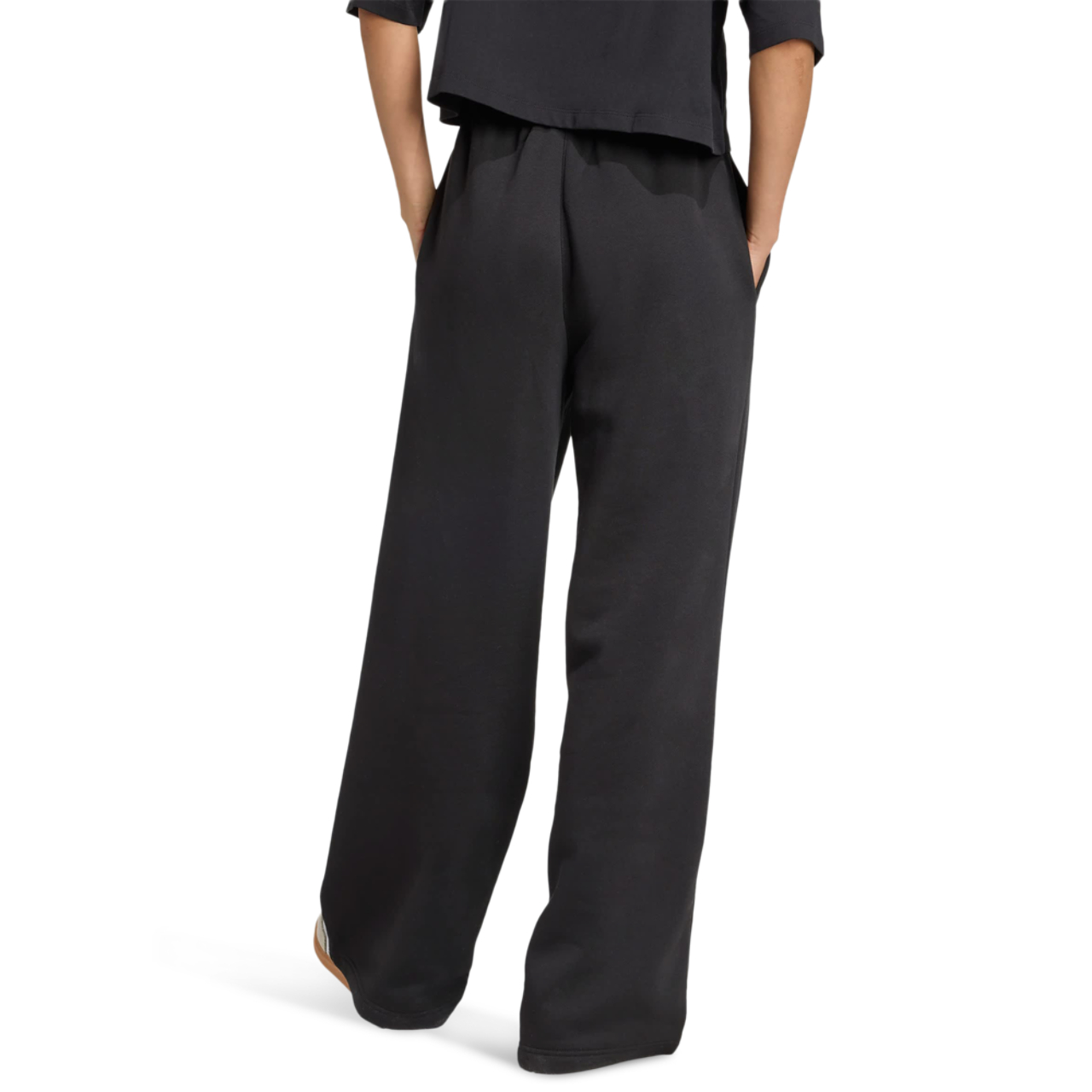 adidas Essentials Wide Leg Pant Imagen 4 de 4. Toque para abrir la galería de fotos.