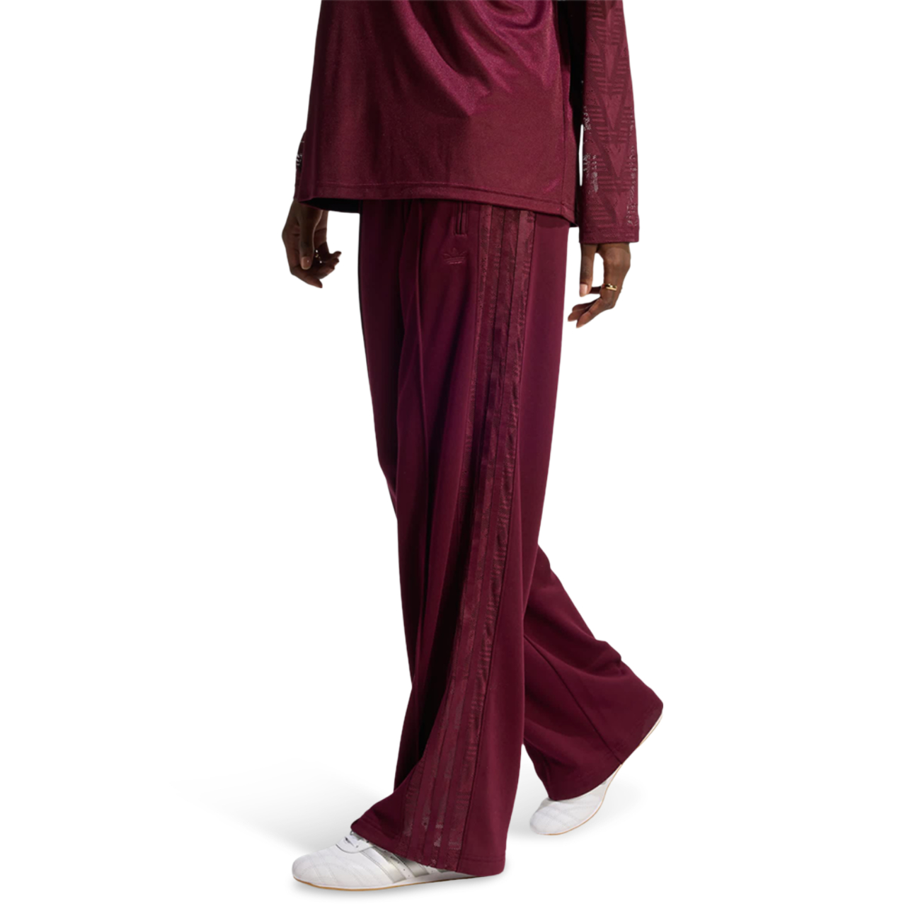 adidas Firebird Lace Joggers Imagen 1 de 4. Toque para abrir la galería de fotos.