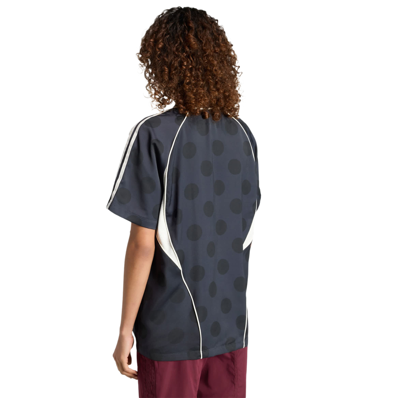 adidas Street Jersey Ss Bild 4 von 4. Antippen, um die Fotogalerie zu öffnen.