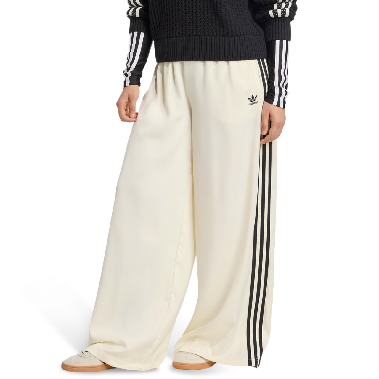 adidas Adicolor Satin Wide Leg Track Joggers Imagen 1 de 4. Toque para abrir la galería de fotos.