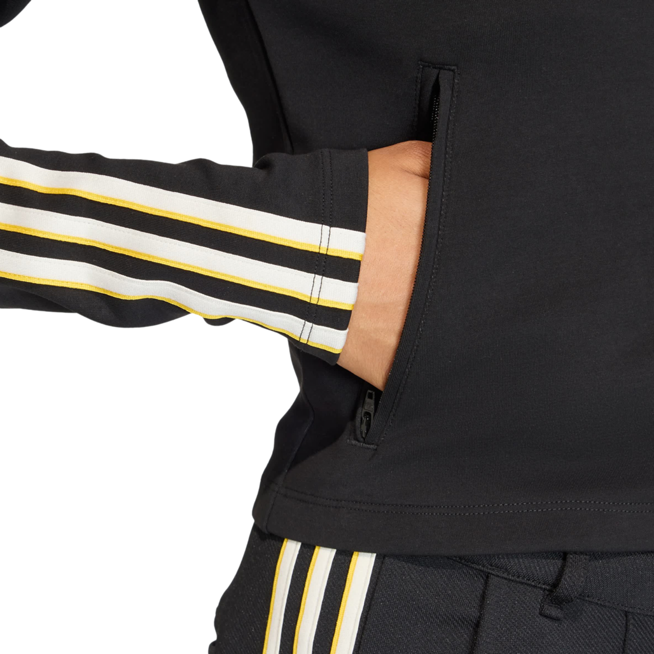 adidas Slim Fitted Firebird Track Top Imagen 3 de 4. Toque para abrir la galería de fotos.