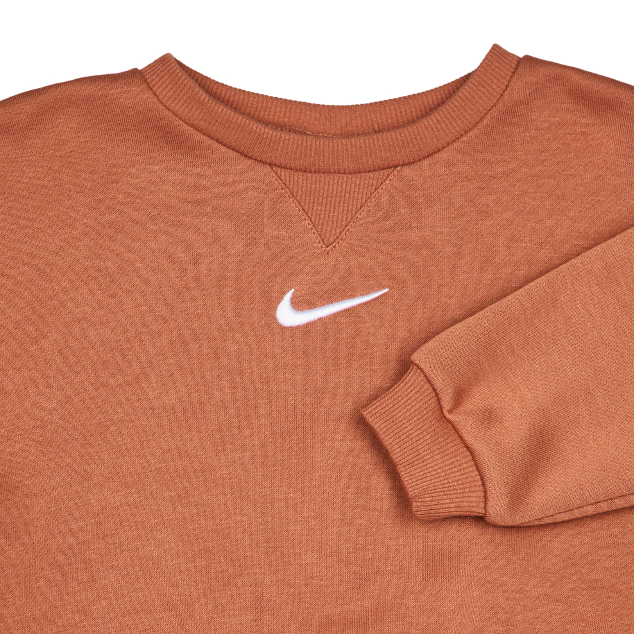 Nike Essential Crew Immagine 3 di 4. Tocca per aprire la galleria fotografica.