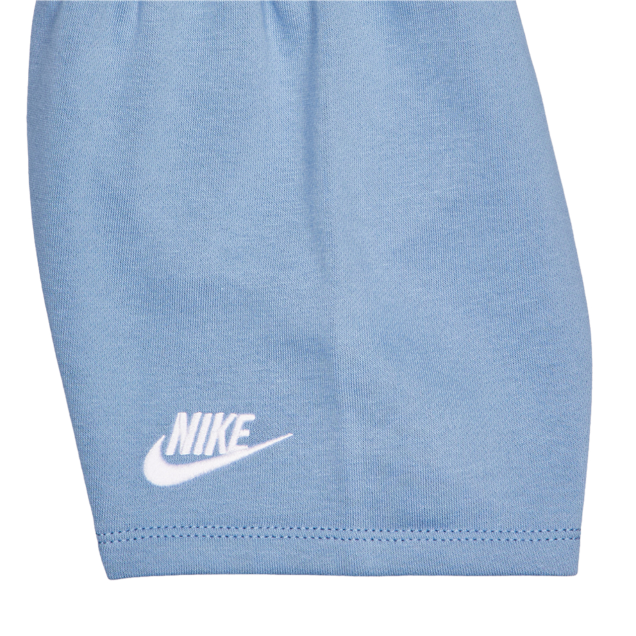 Nike Club Lbr Bild 4 von 4. Antippen, um die Fotogalerie zu öffnen.