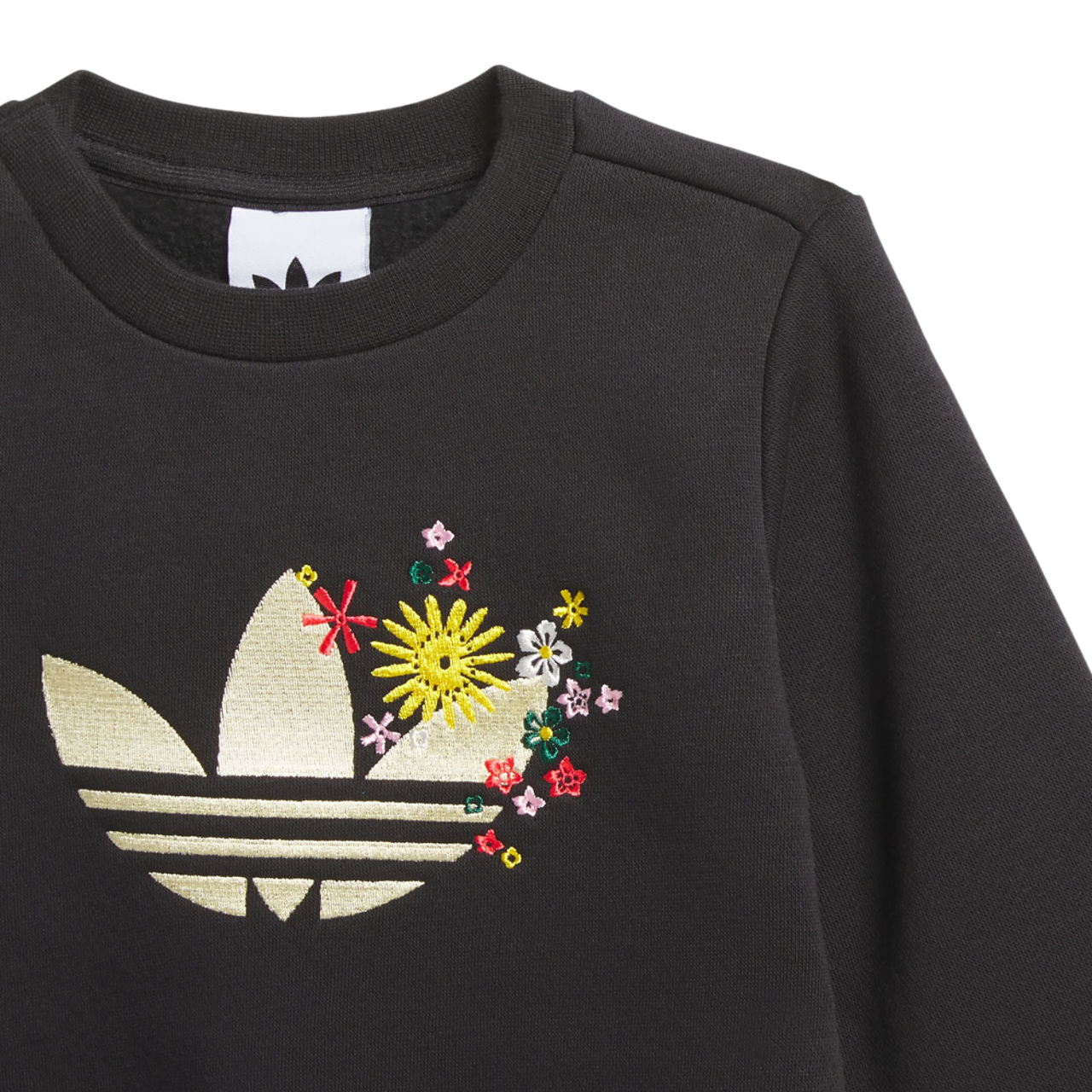 adidas Originals X Liberty London Crew Set Immagine 6 di 6. Tocca per aprire la galleria fotografica.