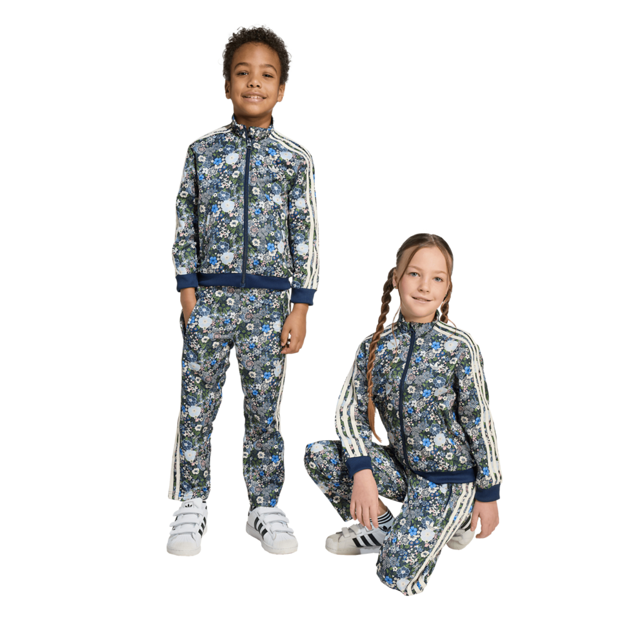 adidas Liberty Immagine 1 di 7. Tocca per aprire la galleria fotografica.
