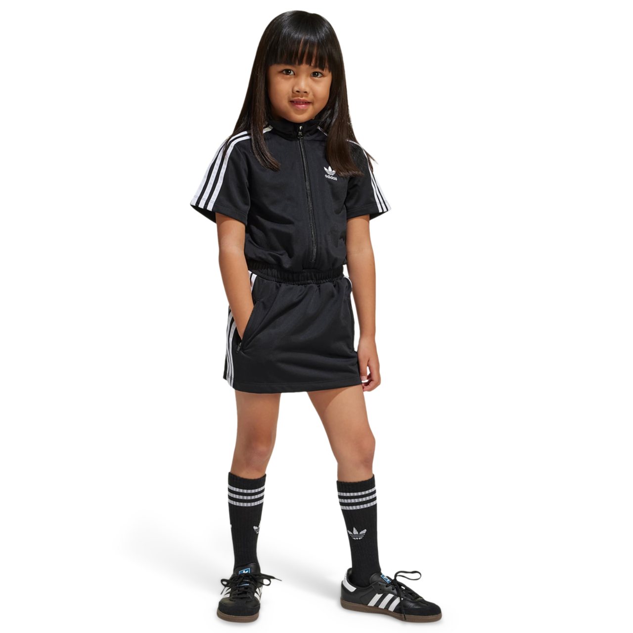adidas Firebird Dress Image 1 sur 4. Appuyez pour ouvrir la galerie de photos.