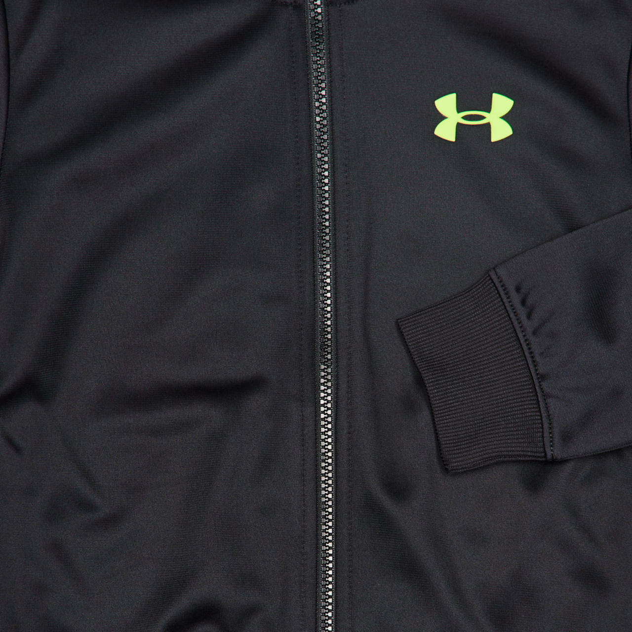 Under Armour Brawler 3Pc Image 4 sur 6. Appuyez pour ouvrir la galerie de photos.
