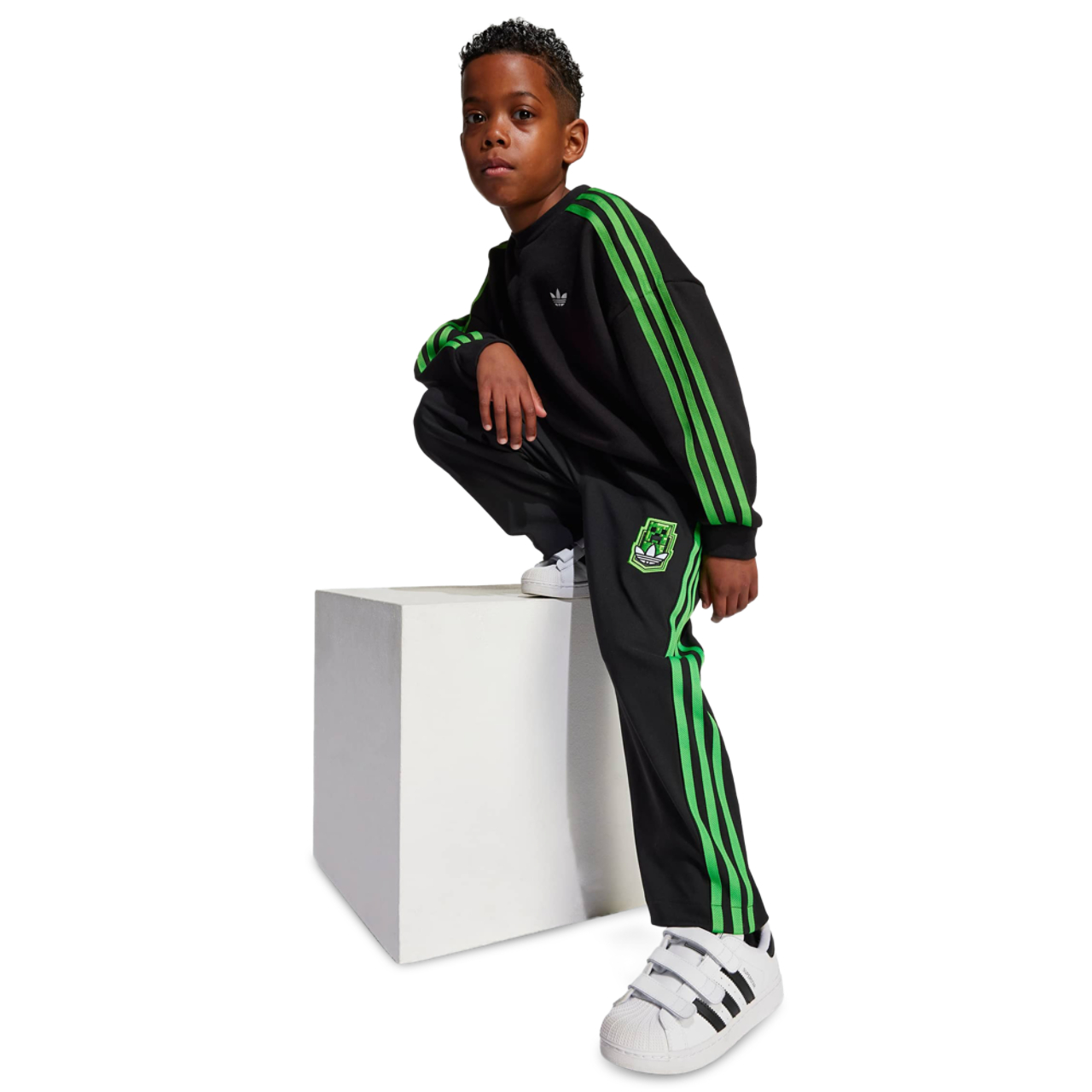 adidas Orginals X Minecraft Afbeelding 2 van 3. Tik om de fotogalerij te openen..