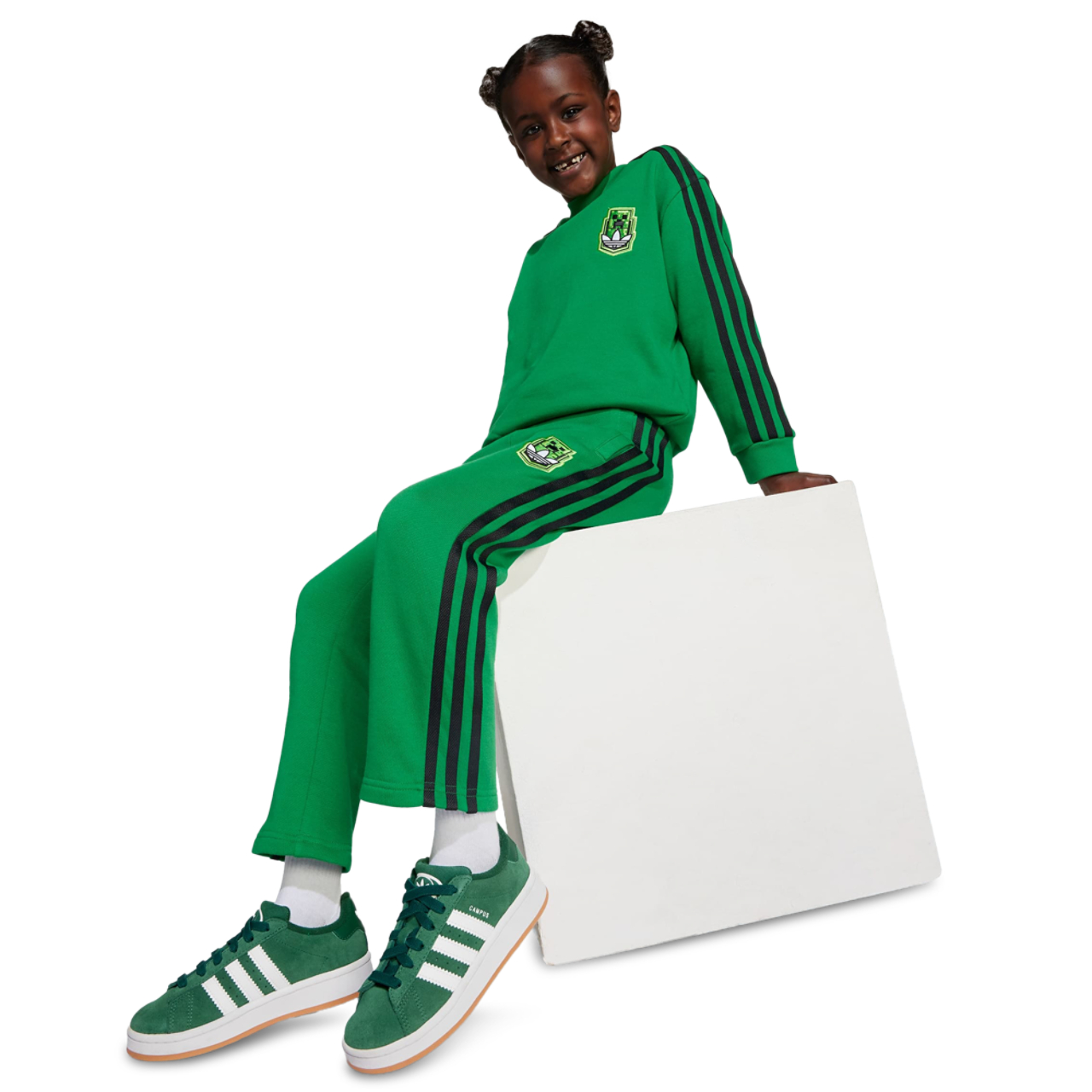 adidas Originals X Minecraft Imagen 2 de 4. Toque para abrir la galería de fotos.