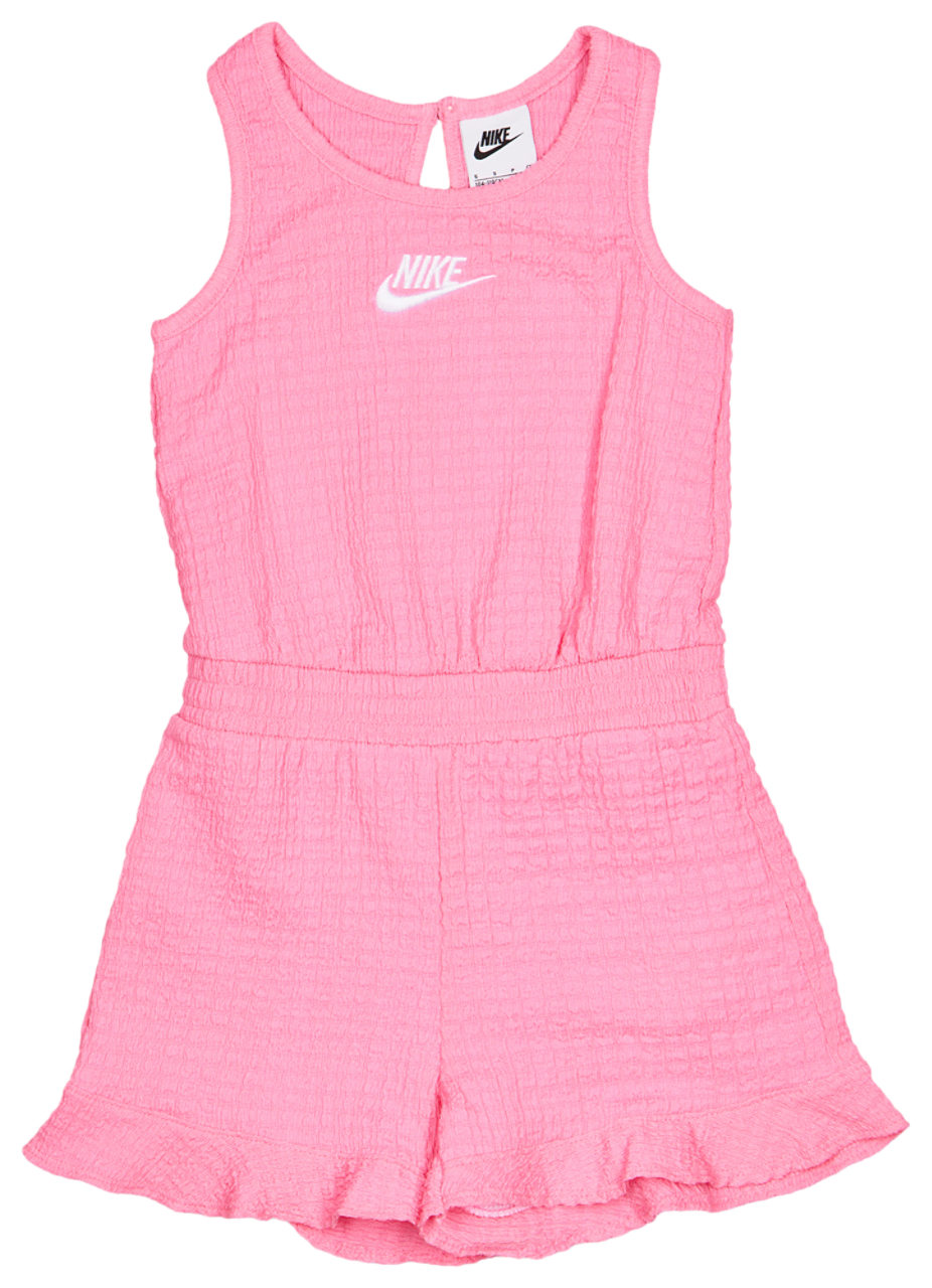 Nike Textured Romper Bild 1 von 3. Antippen, um die Fotogalerie zu öffnen.
