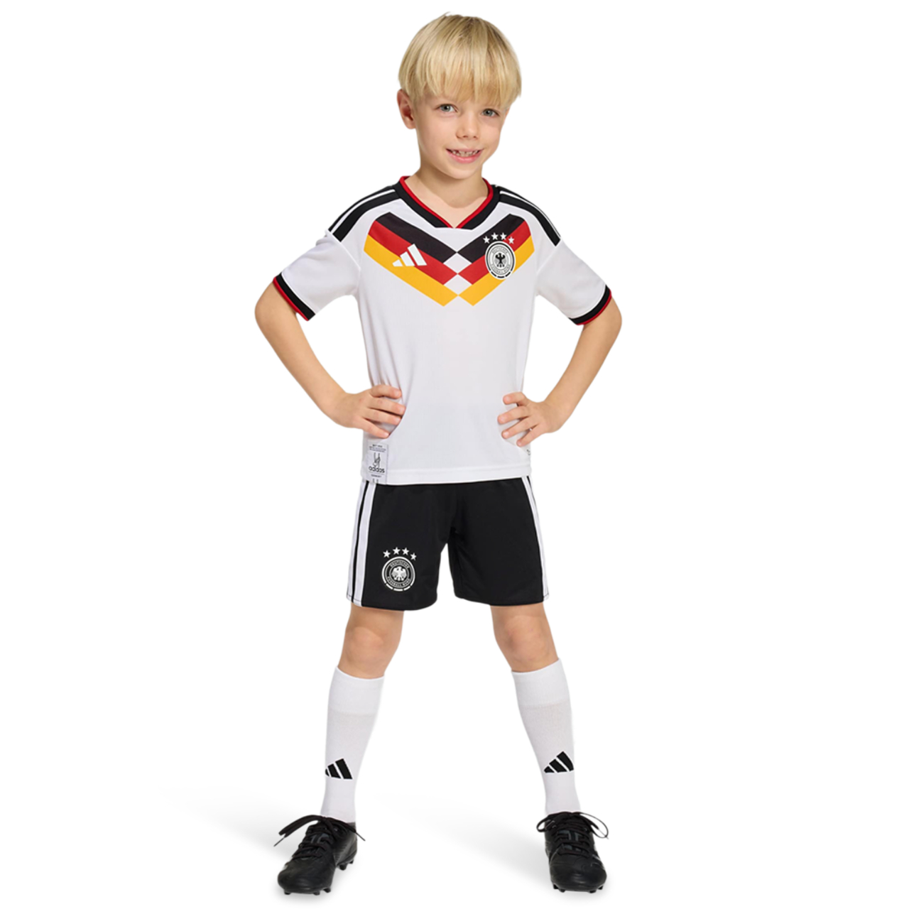 adidas Germany 26 Home Replica Set Immagine 1 di 5. Tocca per aprire la galleria fotografica.