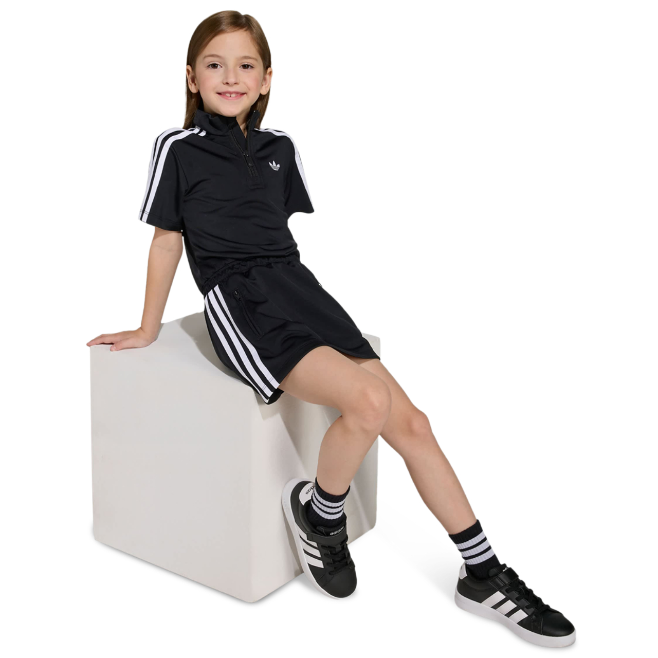 adidas Firebird Dress Afbeelding 2 van 5. Tik om de fotogalerij te openen..