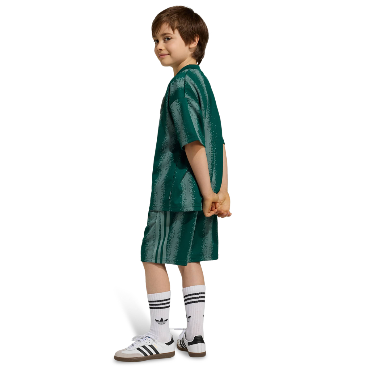 adidas Minecraft Oversized Short Tee Set Image 3 sur 4. Appuyez pour ouvrir la galerie de photos.