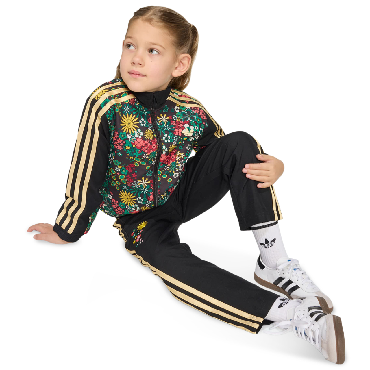adidas Originals X Liberty London Tracksuit Immagine 2 di 5. Tocca per aprire la galleria fotografica.