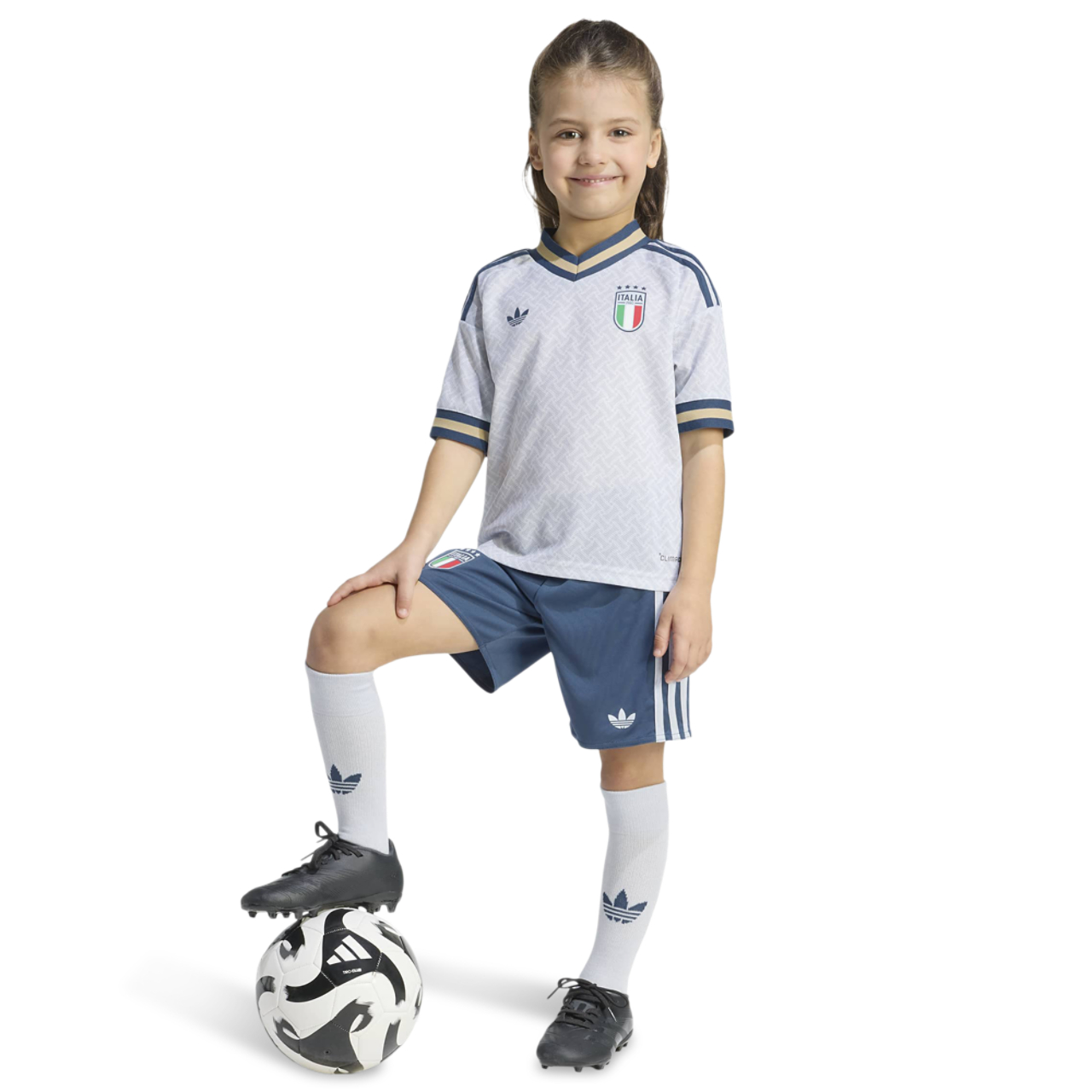 adidas Italy 26 Away Set Immagine 1 di 4. Tocca per aprire la galleria fotografica.