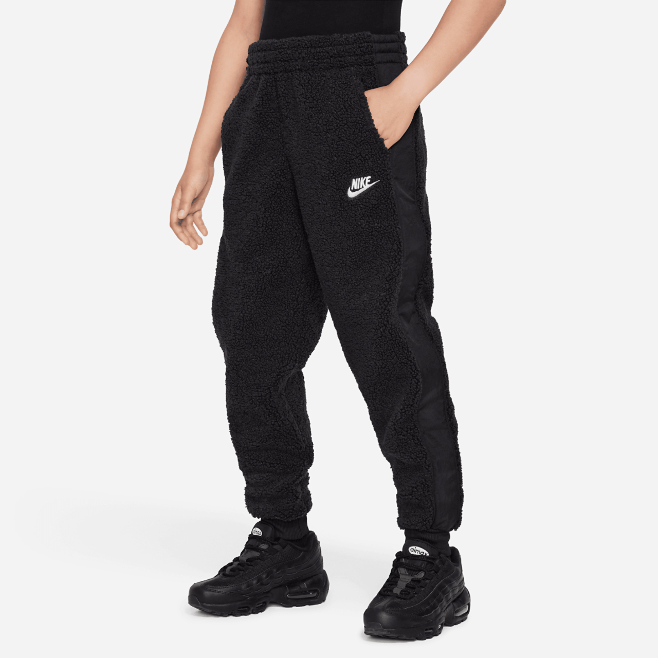 Nike Club Bild 5 von 7. Antippen, um die Fotogalerie zu öffnen.