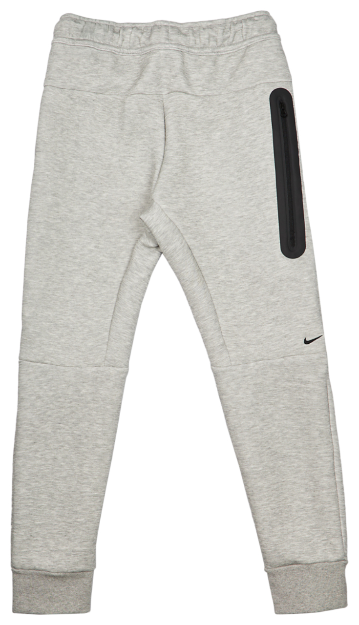 Nike Tech Fleece Bild 7 von 8. Antippen, um die Fotogalerie zu öffnen.