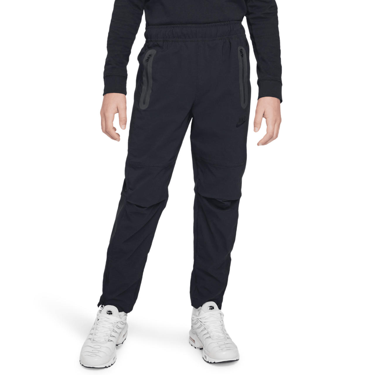 Nike Tech Woven Image 1 sur 5. Appuyez pour ouvrir la galerie de photos.