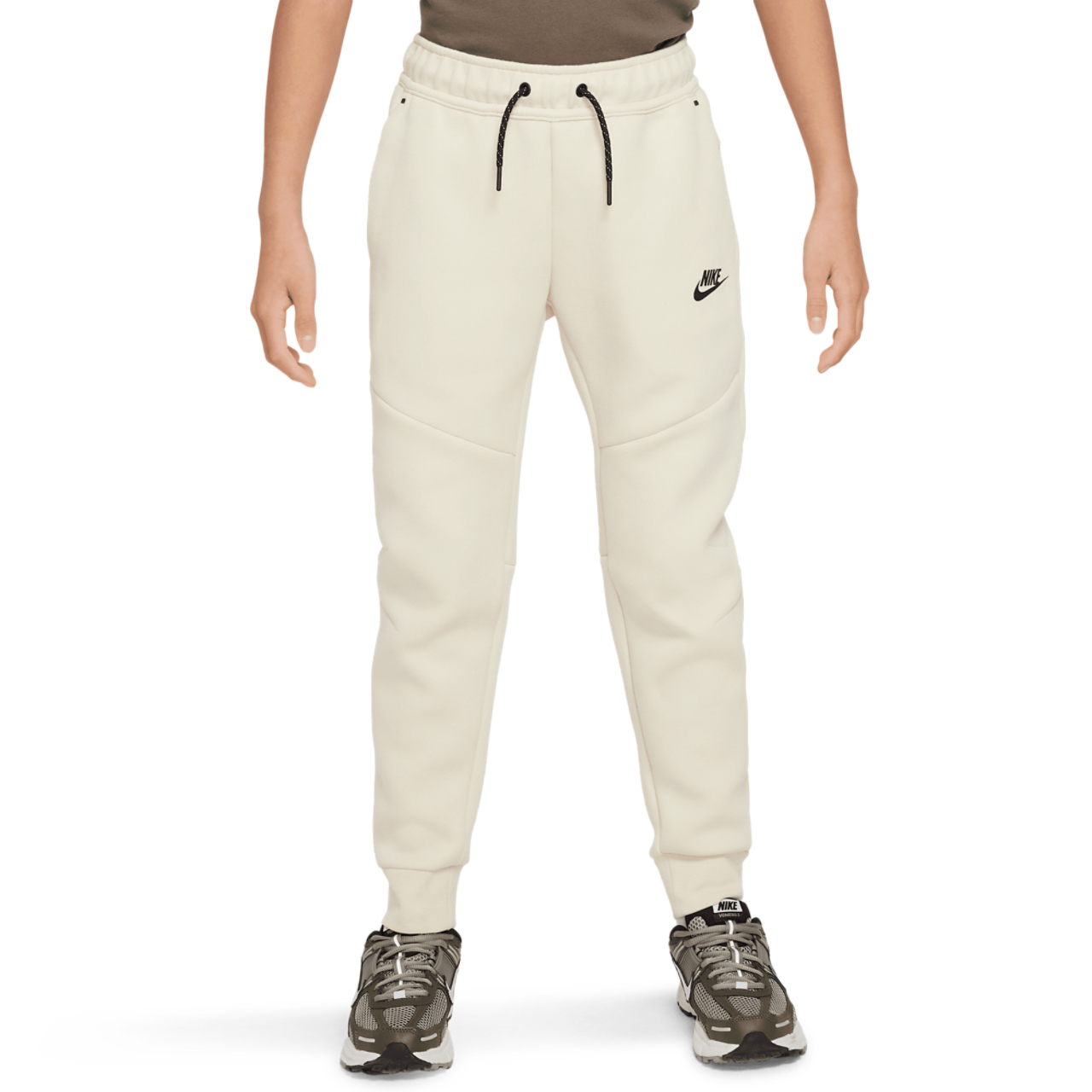 Nike Tech Fleece Bild 1 von 8. Antippen, um die Fotogalerie zu öffnen.