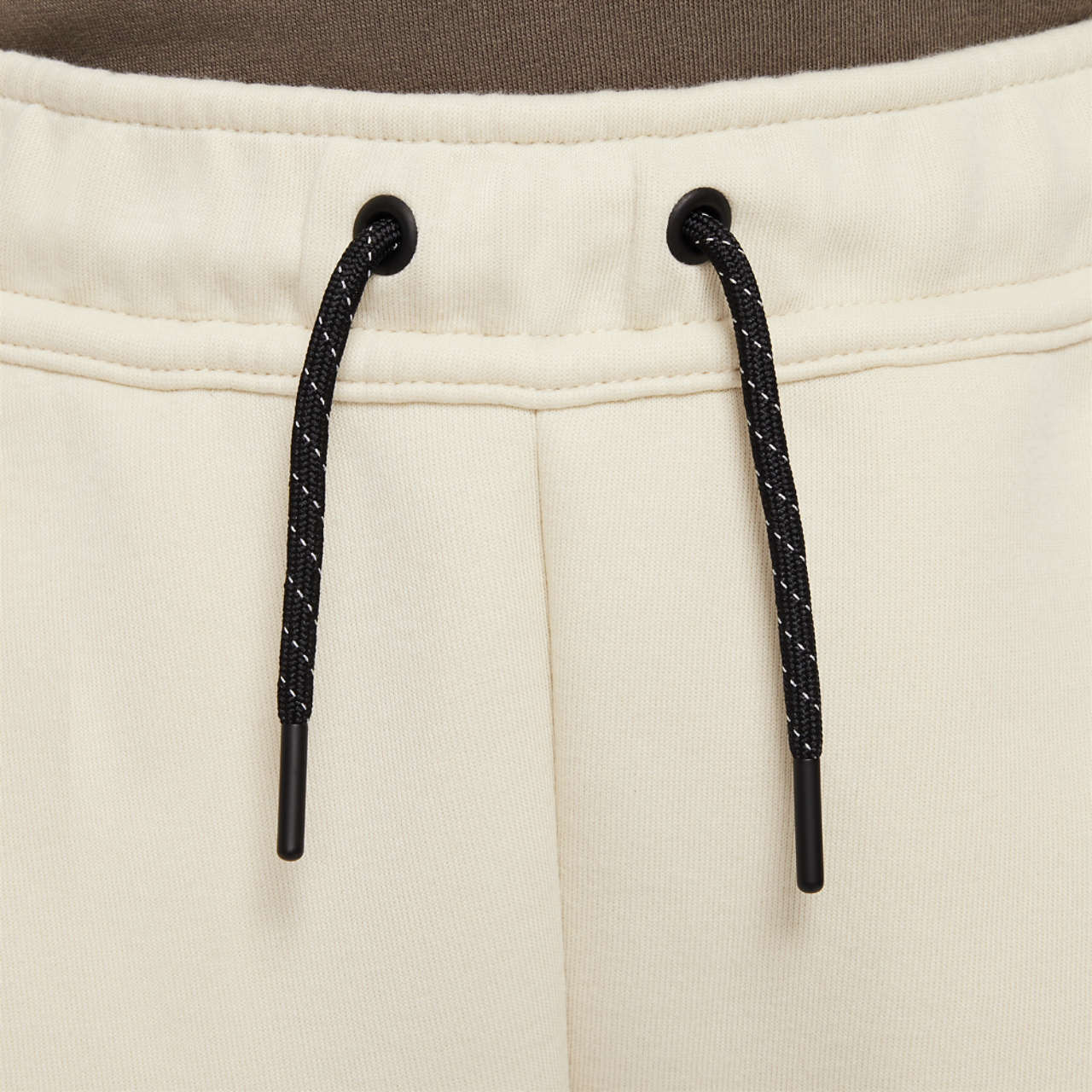 Nike Tech Fleece Bild 3 von 8. Antippen, um die Fotogalerie zu öffnen.