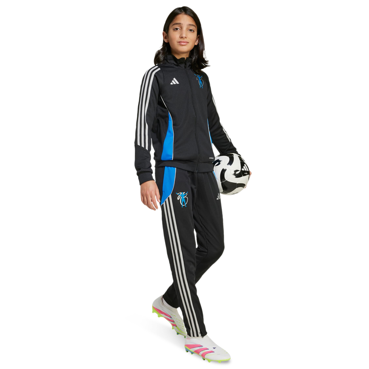 adidas Messi Image 2 sur 4. Appuyez pour ouvrir la galerie de photos.