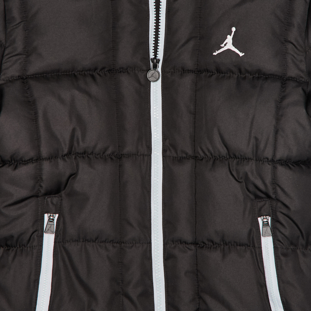 Jordan Essential Midweight Puffer Image 3 sur 4. Appuyez pour ouvrir la galerie de photos.