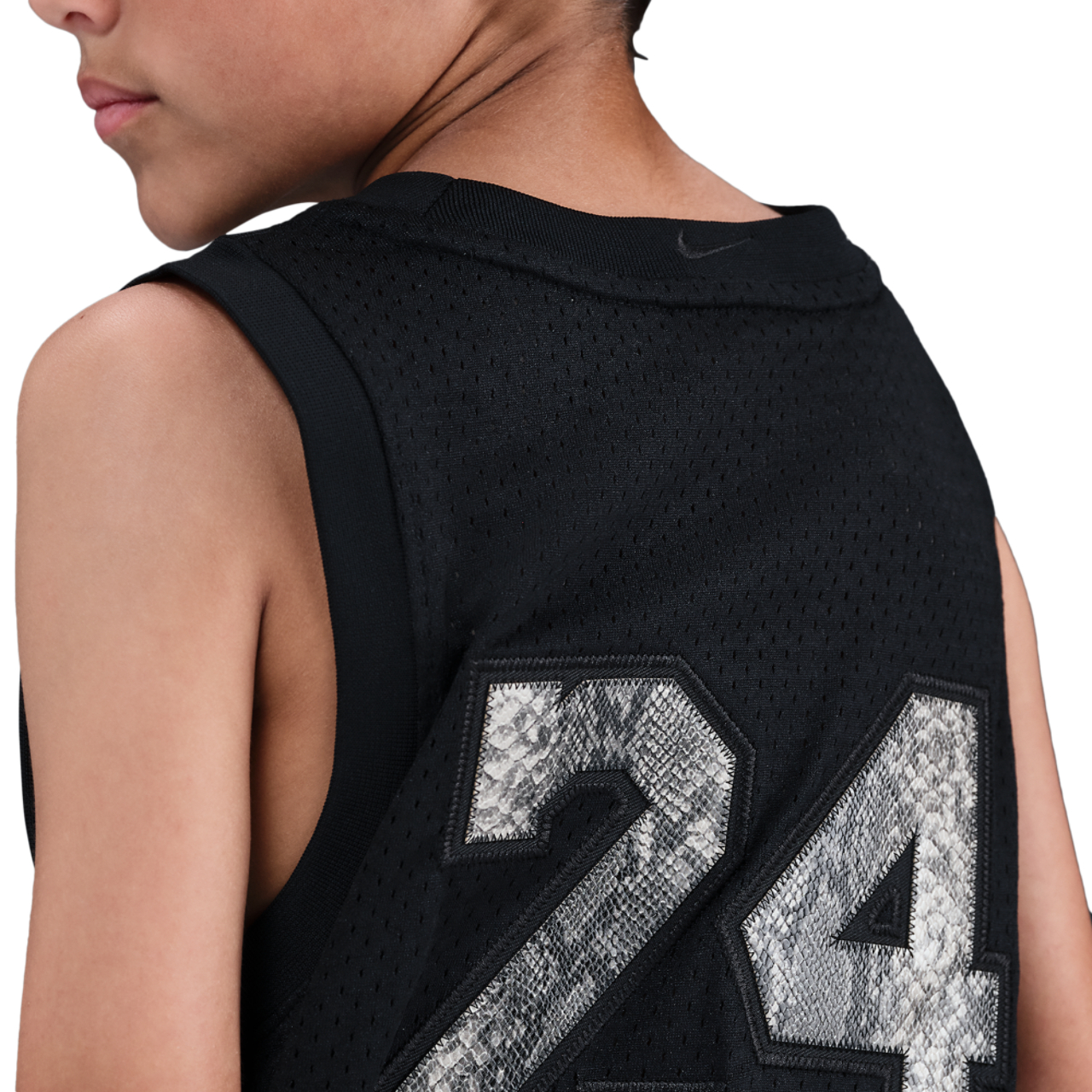 Nike Kobe Imagen 2 de 9. Toque para abrir la galería de fotos.