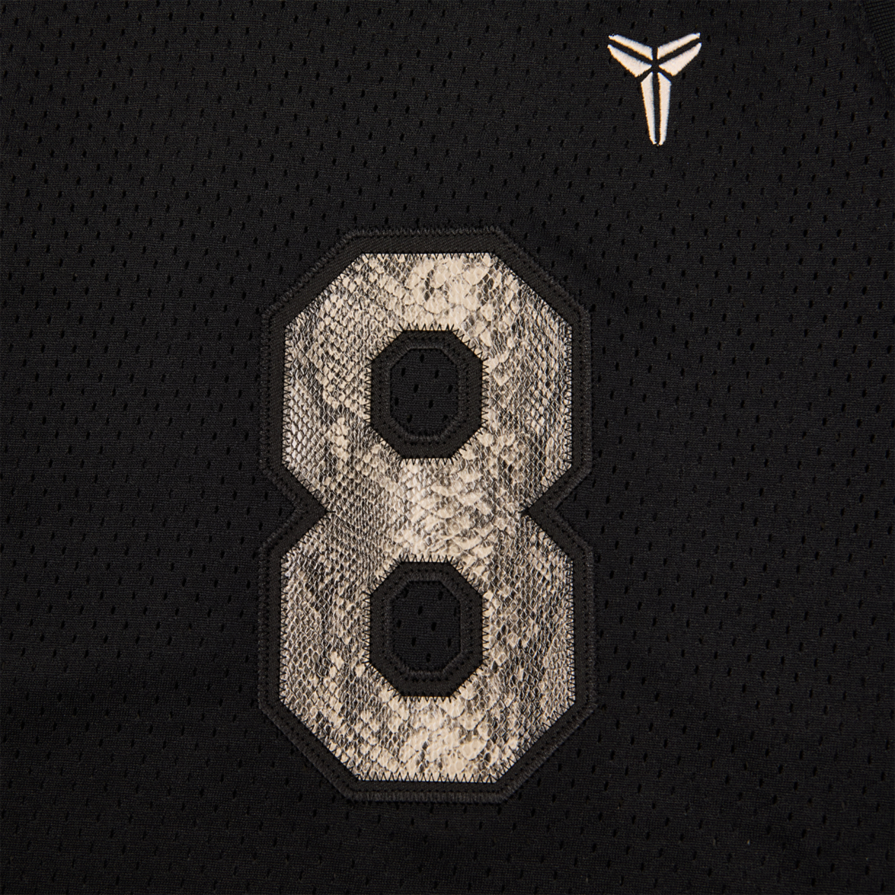 Nike Kobe Imagen 8 de 9. Toque para abrir la galería de fotos.