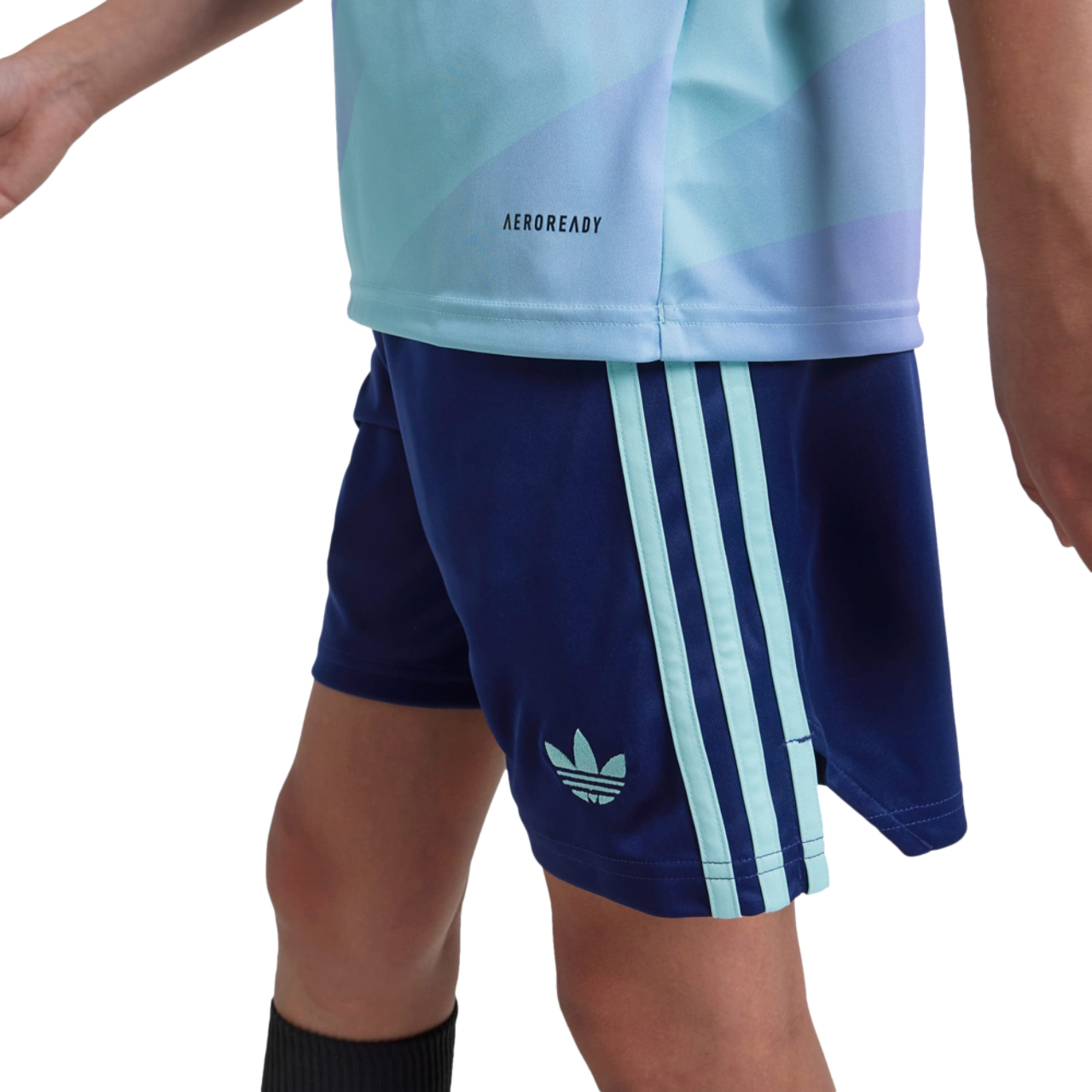 adidas Arsenal 24/25 Third Image 3 of 5. Tap to open photo gallery.