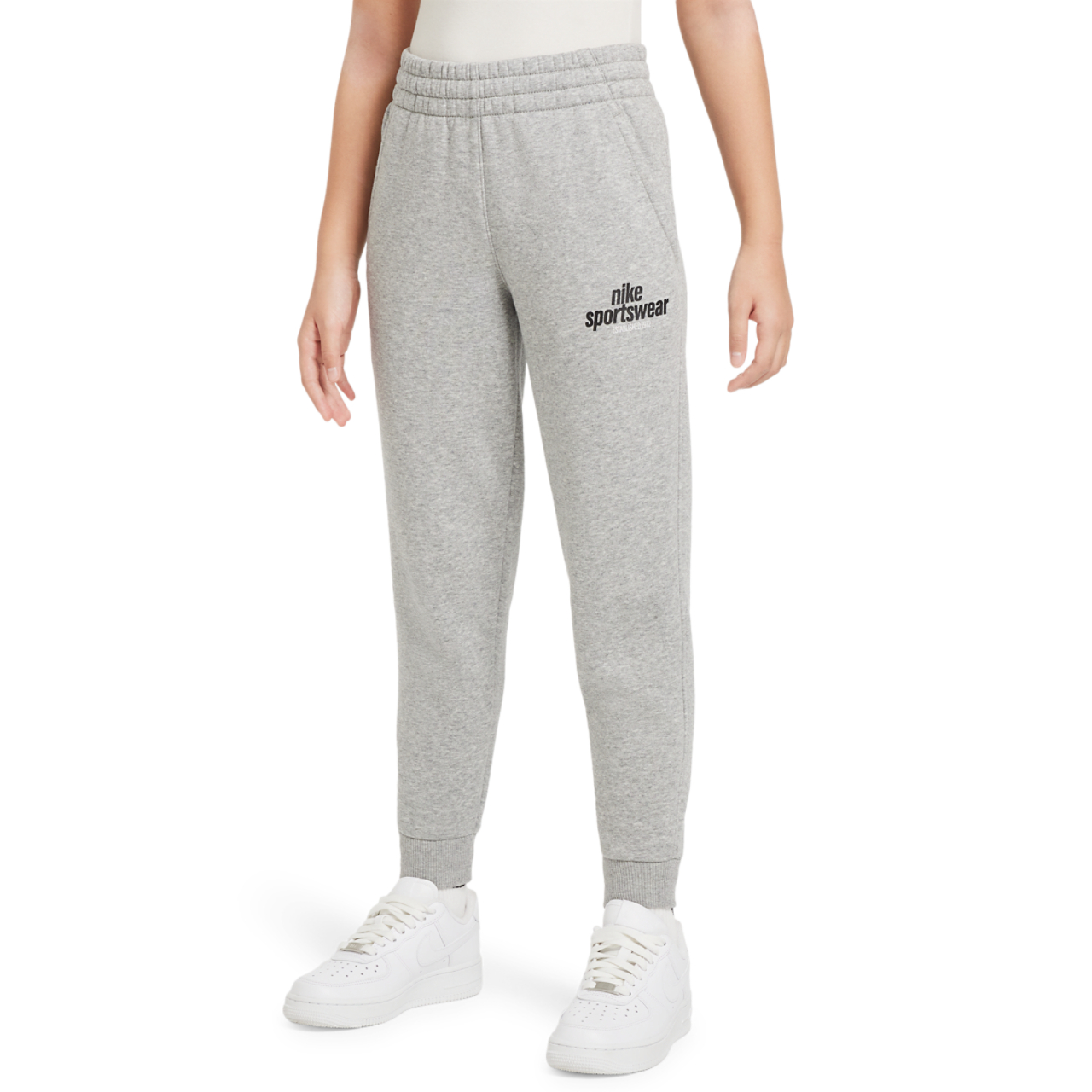 Nike Club Bild 1 von 5. Antippen, um die Fotogalerie zu öffnen.