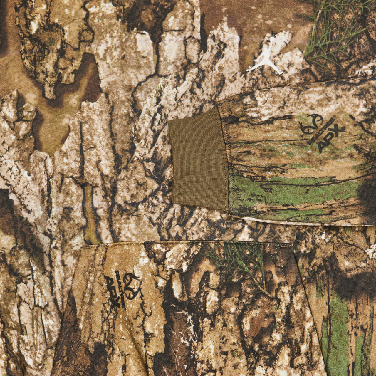 Jordan X Realtree Image 3 sur 3. Appuyez pour ouvrir la galerie de photos.