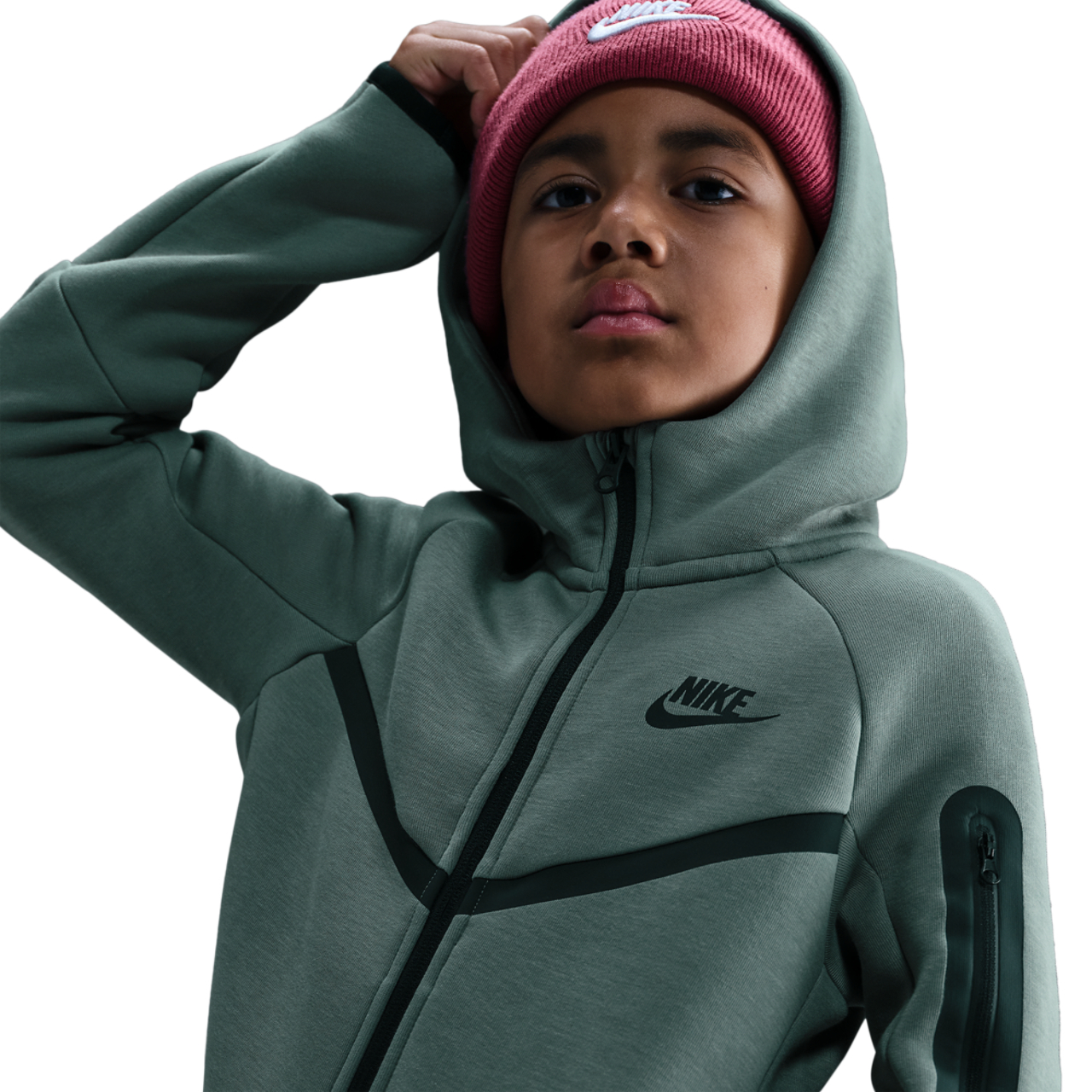 Nike Tech Fleece Image 2 of 5. Tap to open photo gallery.