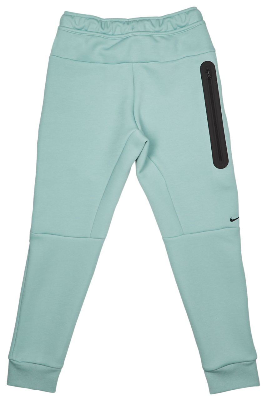 Nike Tech Fleece Bild 7 von 7. Antippen, um die Fotogalerie zu öffnen.