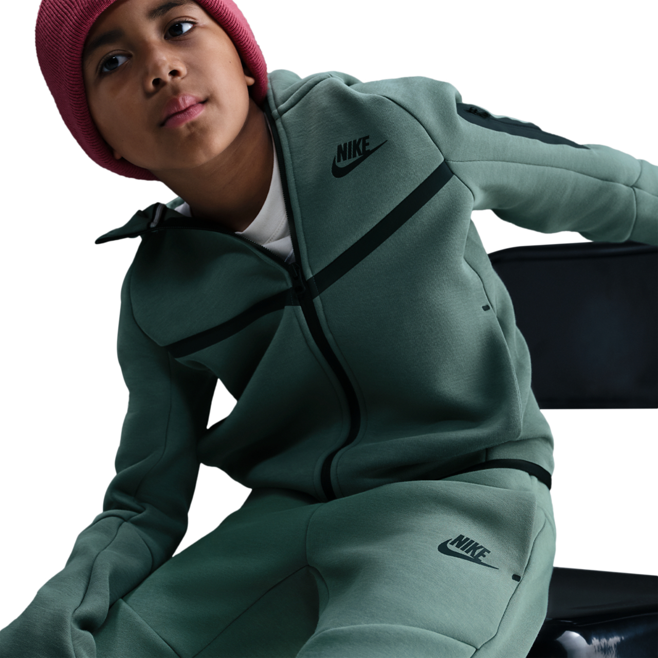 Nike Tech Fleece Bild 3 von 7. Antippen, um die Fotogalerie zu öffnen.