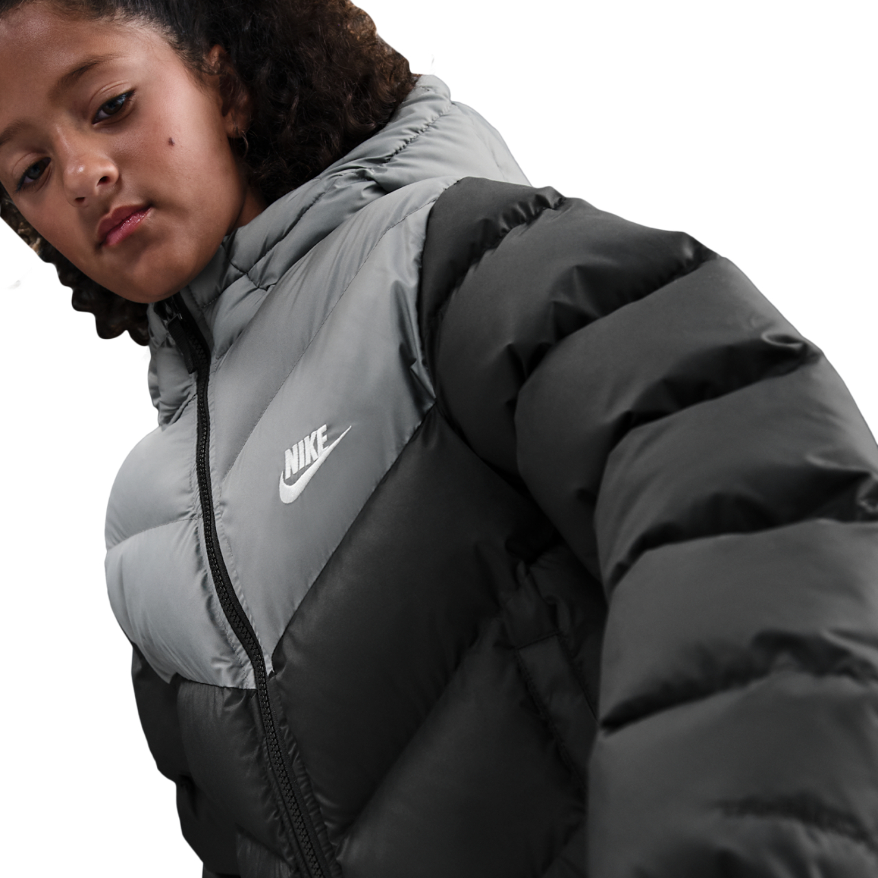 Nike Adp Puffer Colorblock Imagen 2 de 5. Toque para abrir la galería de fotos.