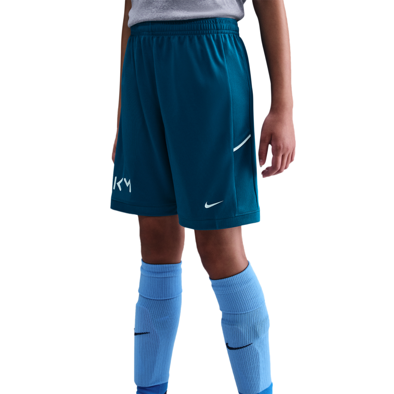 Nike Mbappe Image 3 of 5. Tap to open photo gallery.